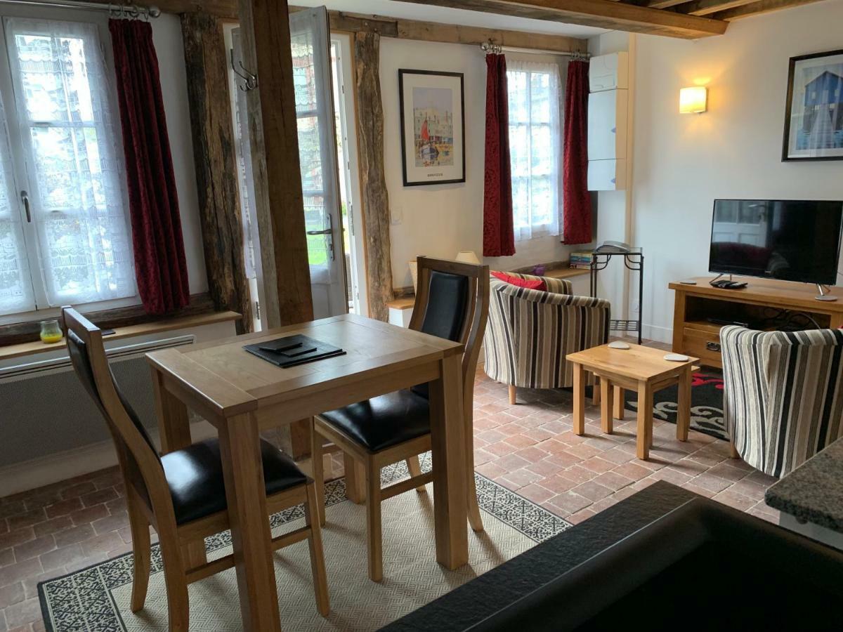 Apple & Cherry Tree Cottages Honfleur Exteriér fotografie